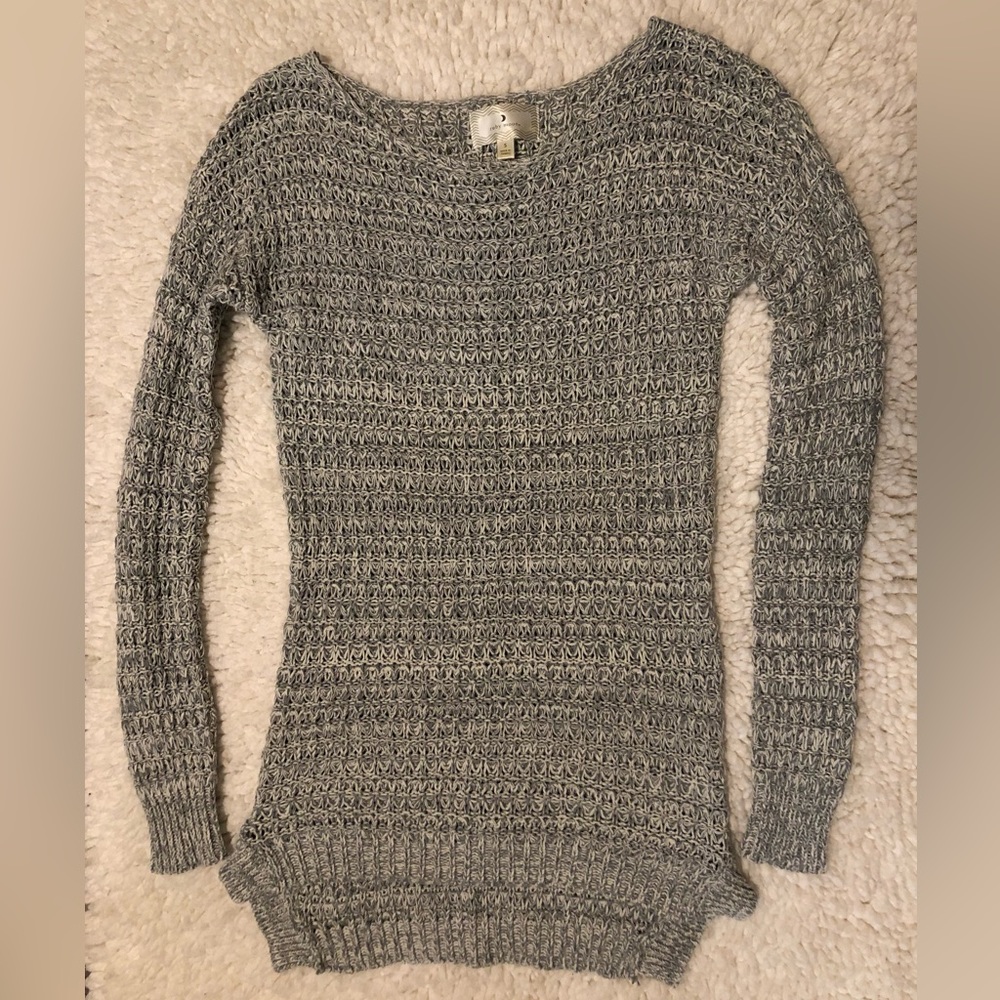 Ruby Moon gray and off white yarn sweater